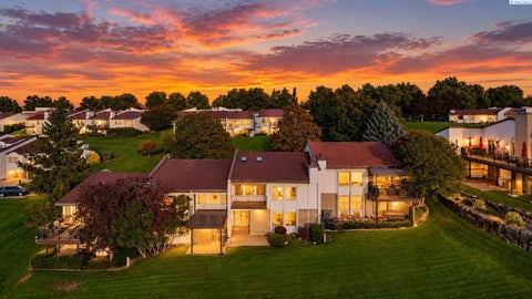 Photo of 2011 Fairway Drive, Richland, WA 99352 (MLS # 297162)