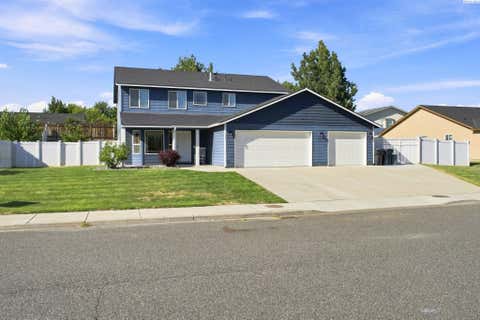 Photo of 5600 Monica Court, West Richland, WA 99353 (MLS # 295538)