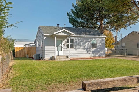 Photo of 146 Walnut Street, Burbank, WA 99323 (MLS # 297037)
