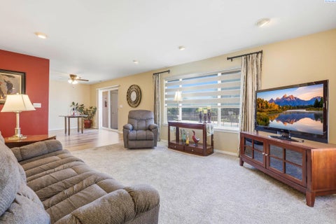 Photo of 3121 W Hood Avenue #A-207, Kennewick, WA 99336 (MLS # 293072)