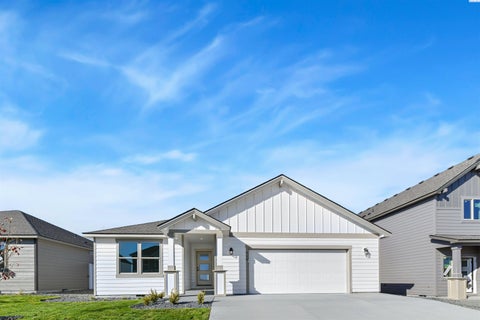 Photo of 716 Honeylicious St, Richland, WA 99352 (MLS # 297270)