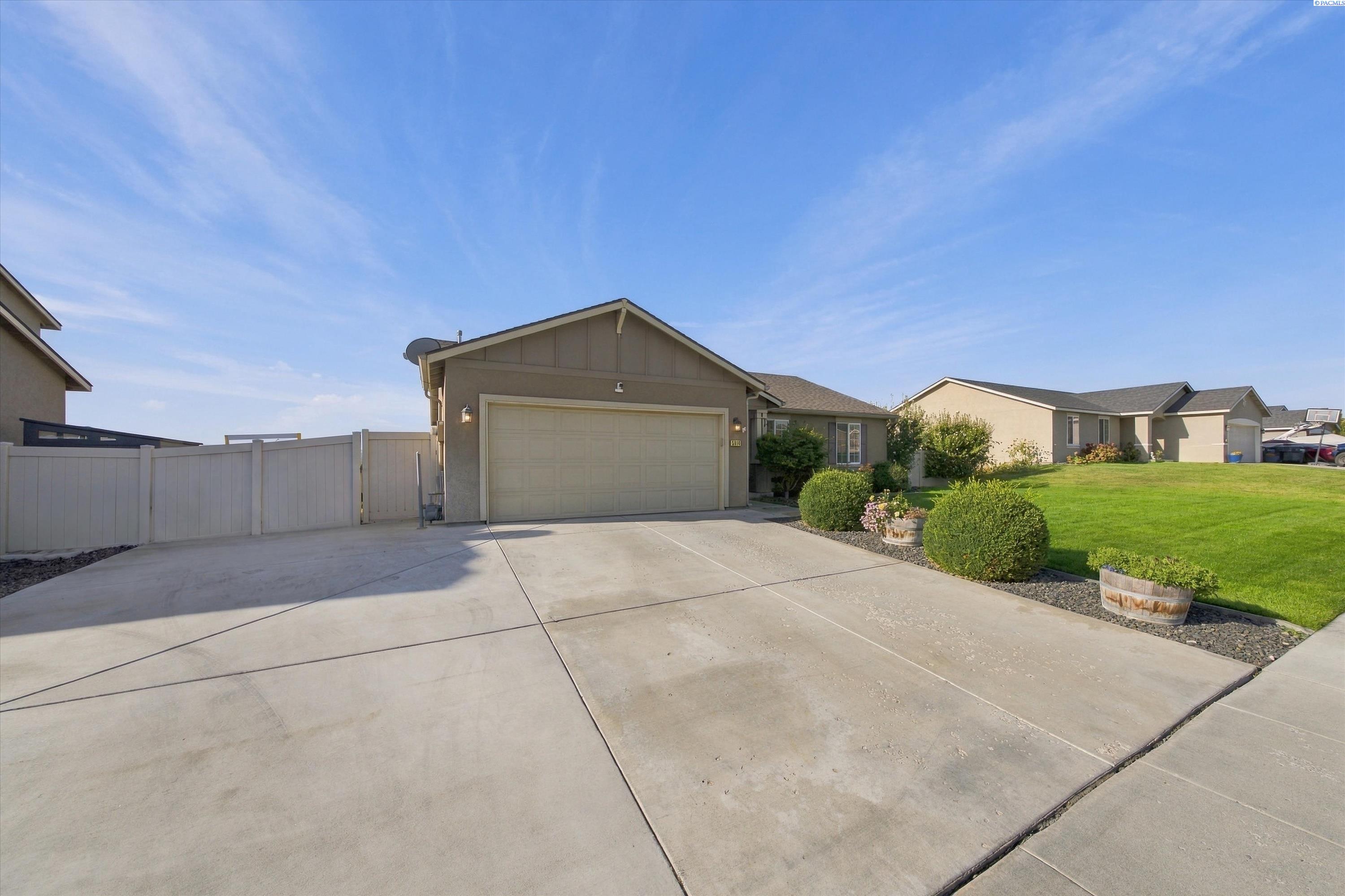 IDX 1 5814 Belmont Dr.