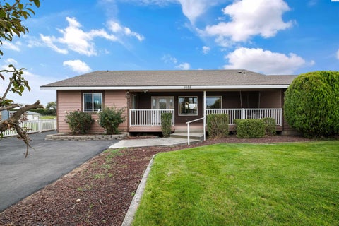 Photo of 1605 Road 76, Pasco, WA 99301 (MLS # 297143)