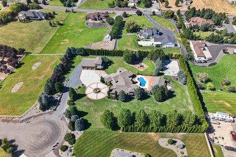 Photo of 93006 E Chelsea Rd, Kennewick, WA 99338 (MLS # 294687)