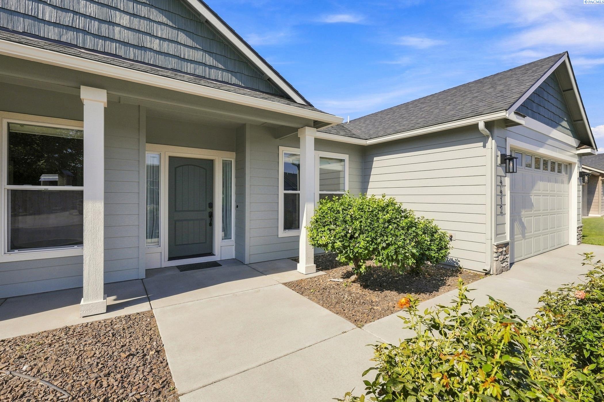 4412 Meadow View Drive