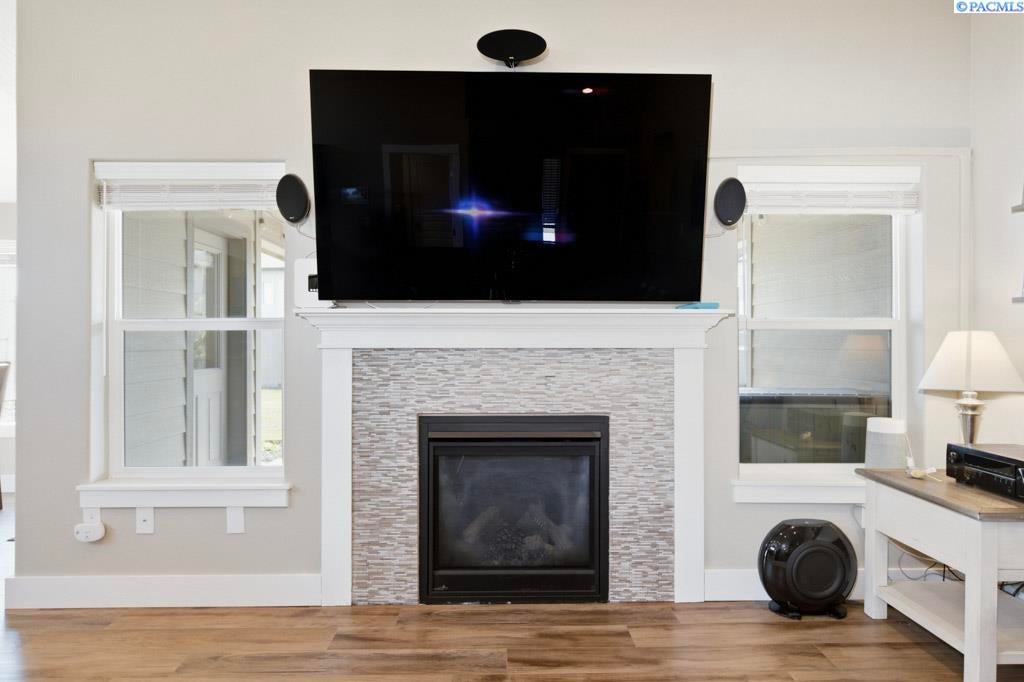 670 SW Wheat Ridge Dr