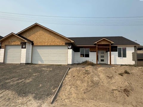 Photo of 10058 S Clodfelter Road, Kennewick, WA 99338 (MLS # 296005)