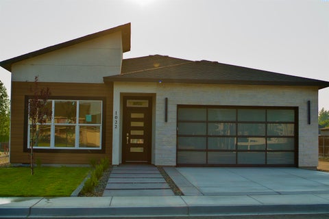 Photo of 1022 rd 64, Pasco, WA 99301 (MLS # 296374)