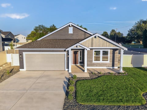 Photo of 2702 Alvarado Ct, Pasco, WA 99301 (MLS # 290843)
