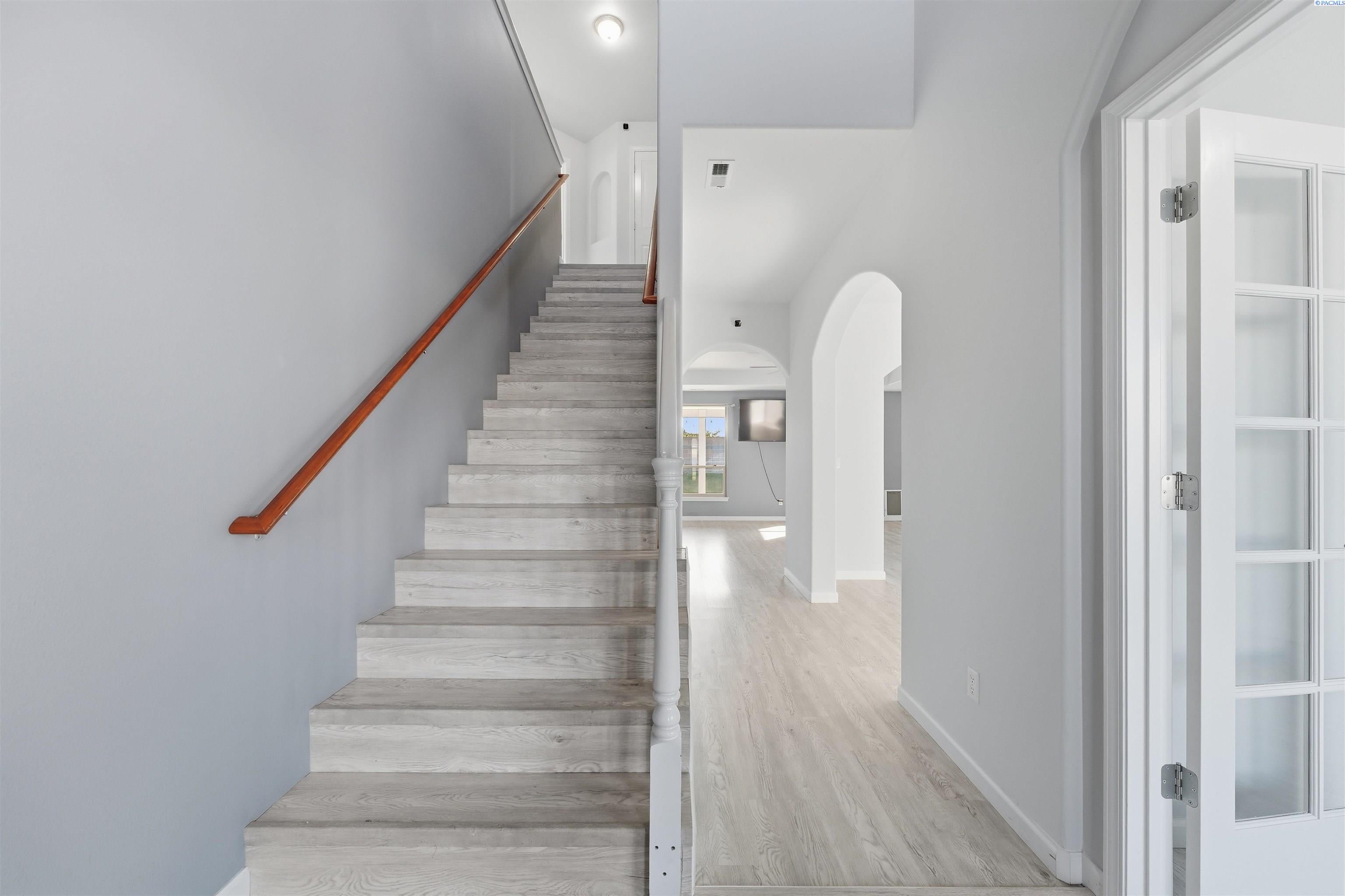 IDX 2 4520 NW Commons Drive
