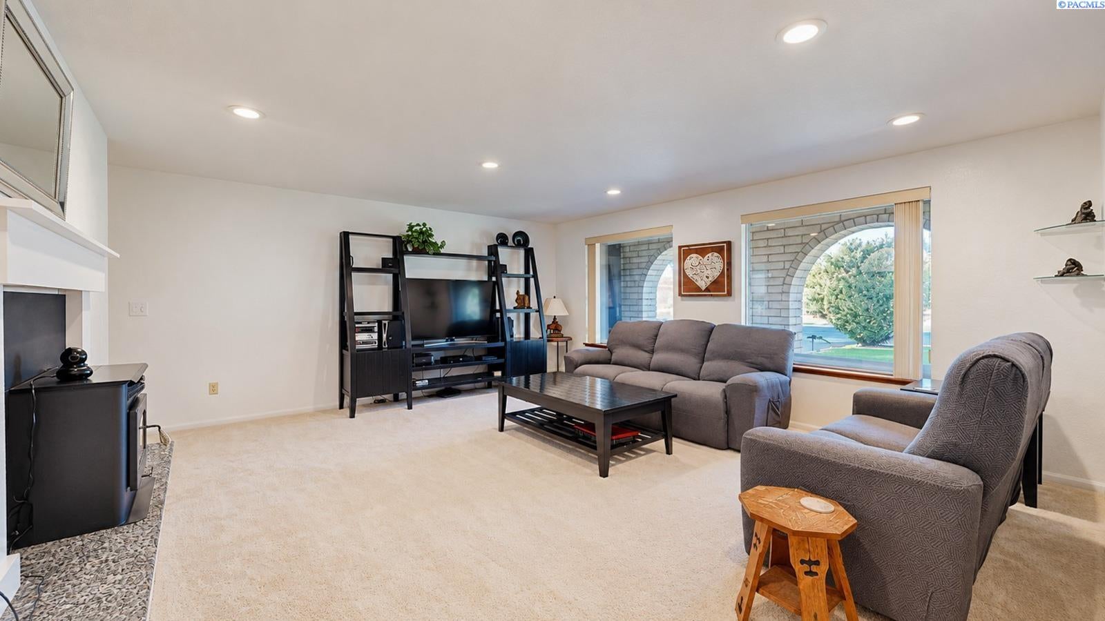 IDX 4 4922 W Argent Road