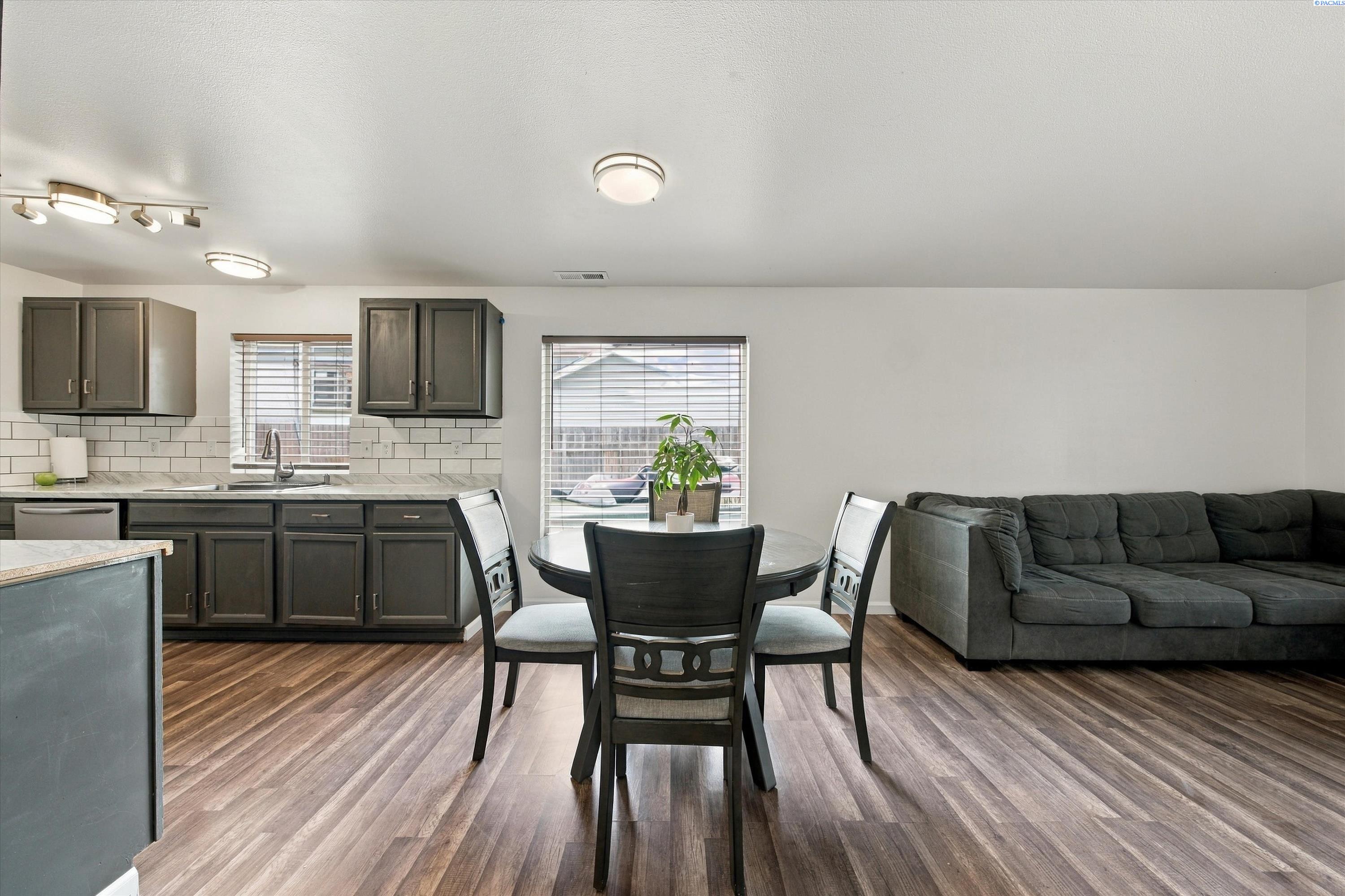 815 Madrona Ave