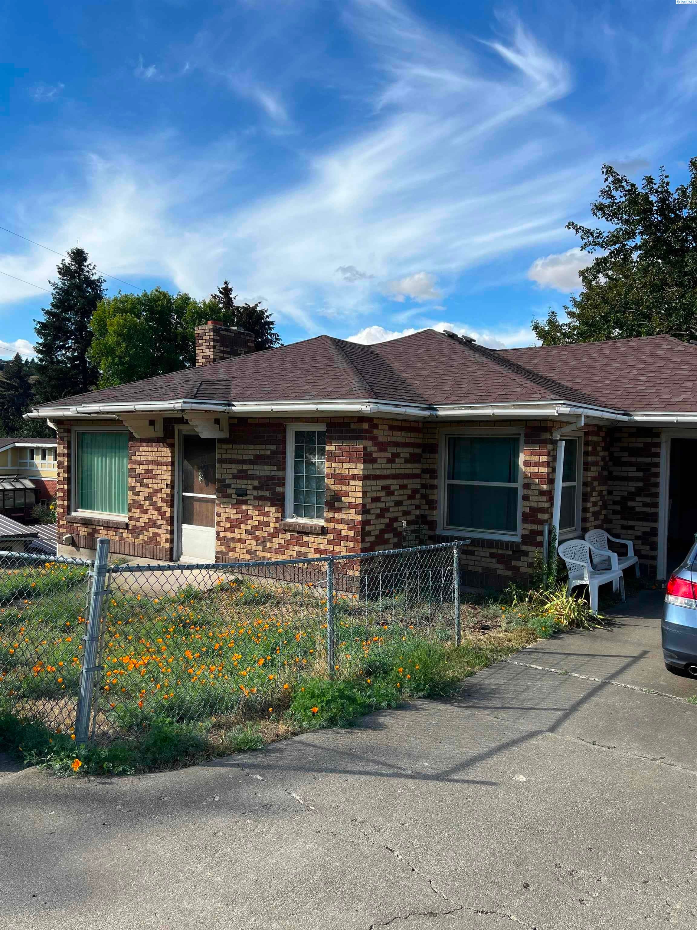311 E Fairview St.