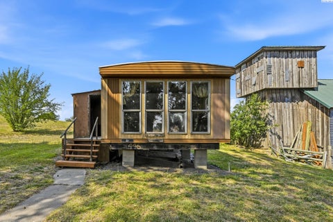 Photo of 201 S 10th St, Garfield, WA 99130 (MLS # 296158)
