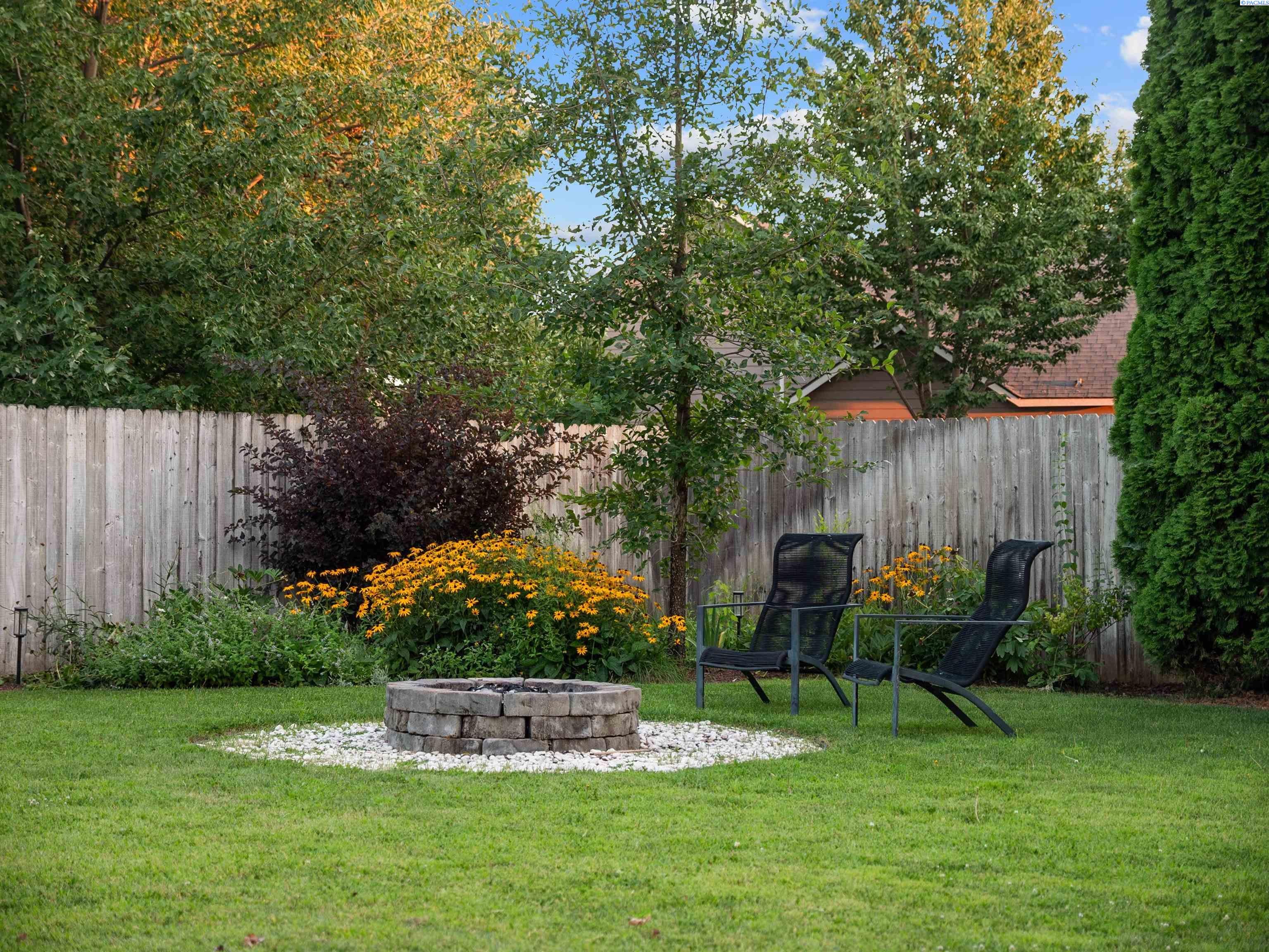 IDX 4 10412 Willow Way