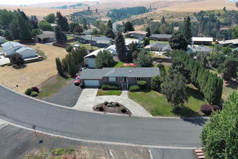 Photo of 611 E Valleyview, Colfax, WA 99111 (MLS # 295448)