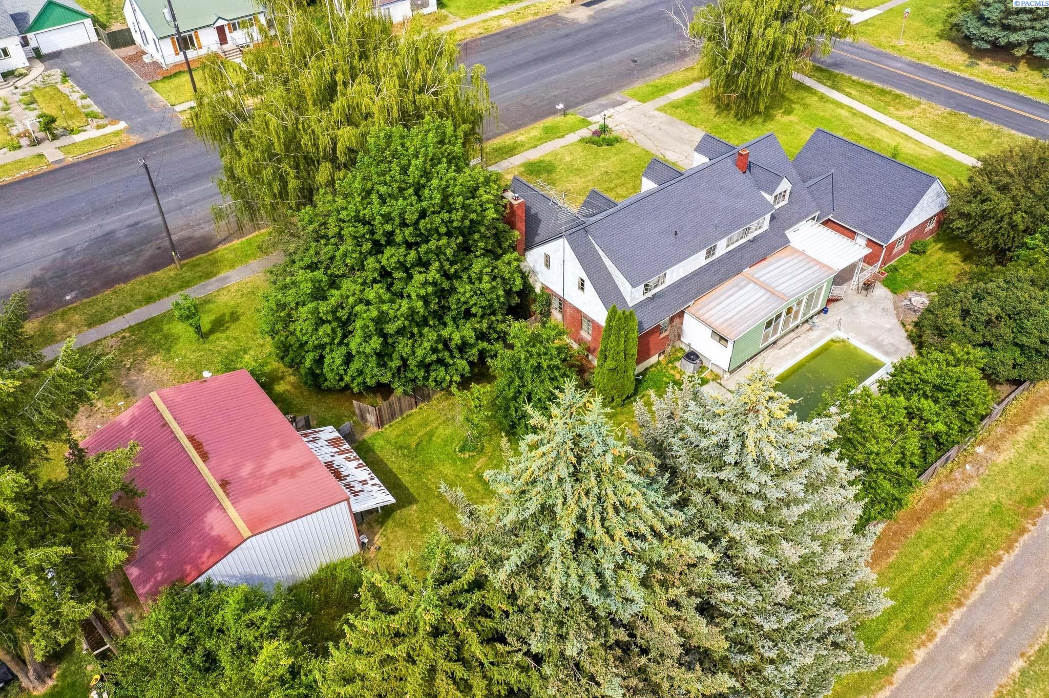 303 W Steptoe Ave