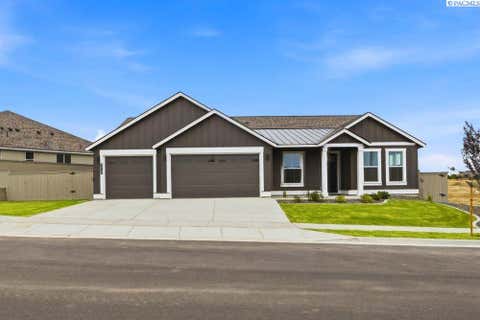 Photo of 2910 Merak Rd, Richland, WA 99354 (MLS # 292045)