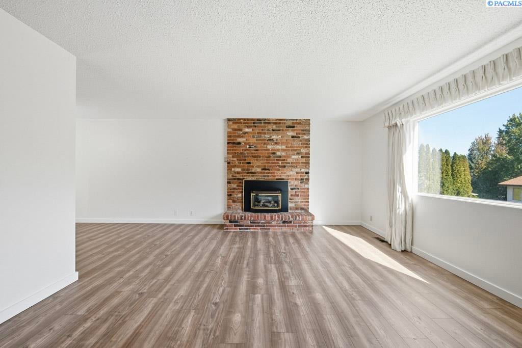 IDX 4 1125 SW Alvar Street