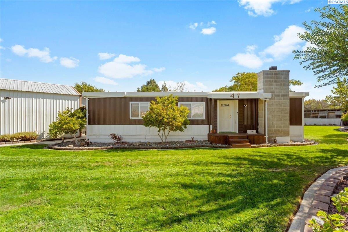 47 Robin Road