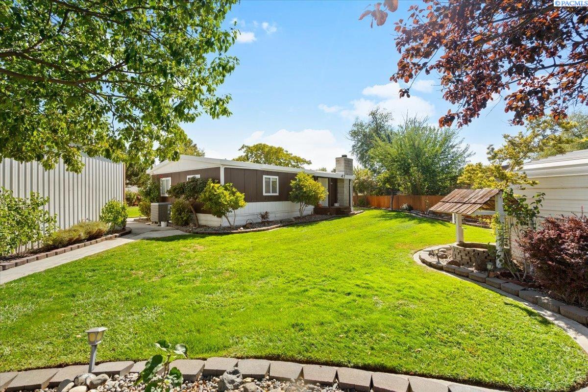 47 Robin Road
