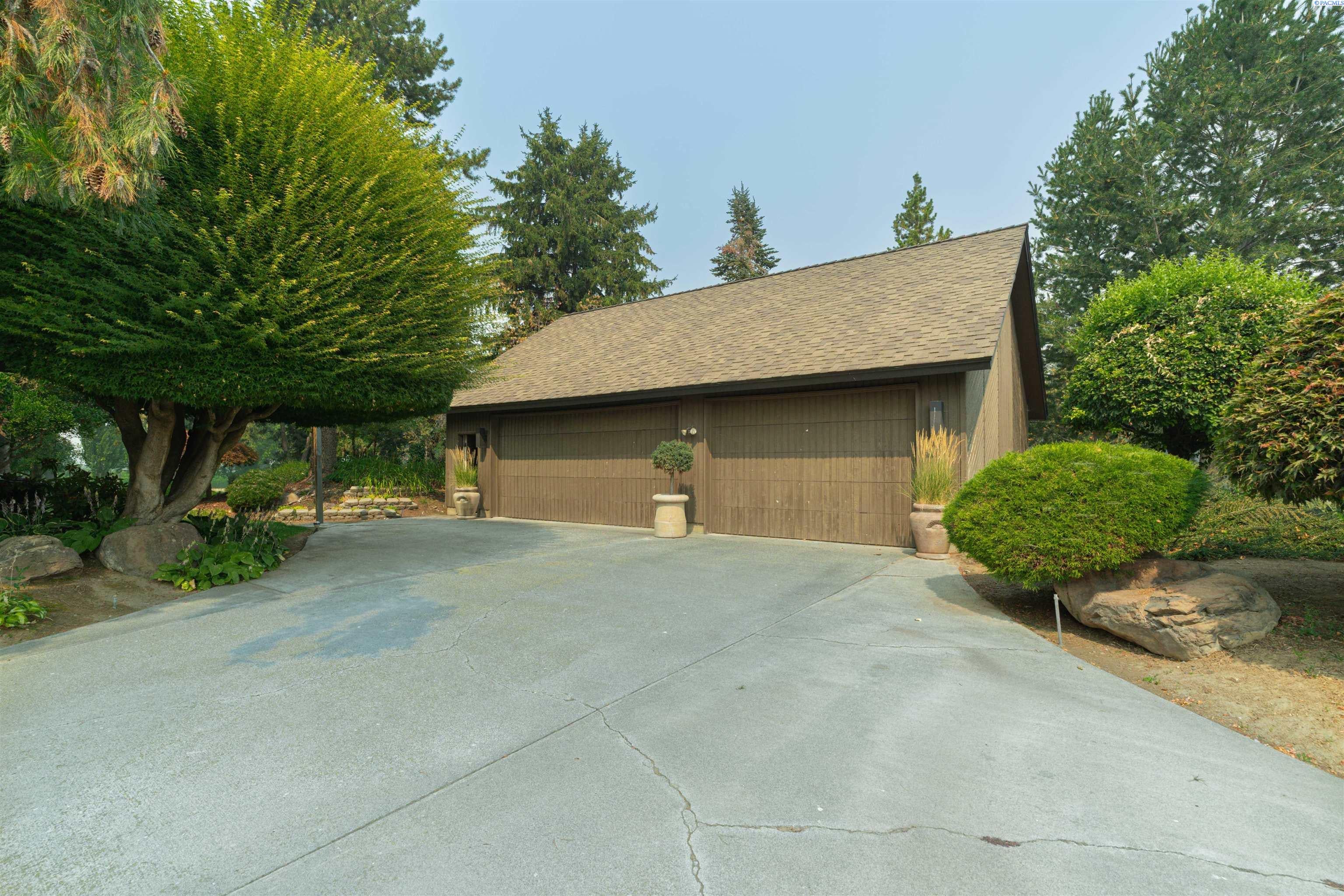 IDX 3 820 S Meadowlark Lane