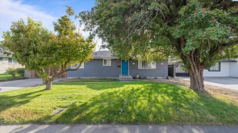 Photo of 1751 N 24th Ave, Pasco, WA 99301 (MLS # 296344)