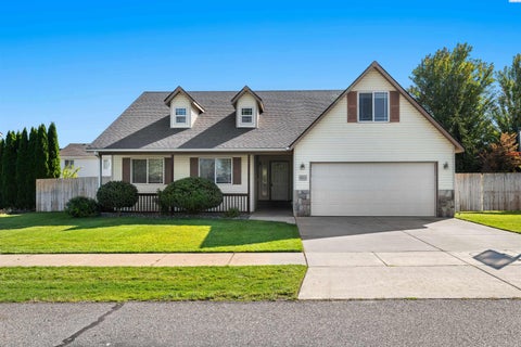 Photo of 4011 Hayden Lane, Pasco, WA 99301 (MLS # 296527)