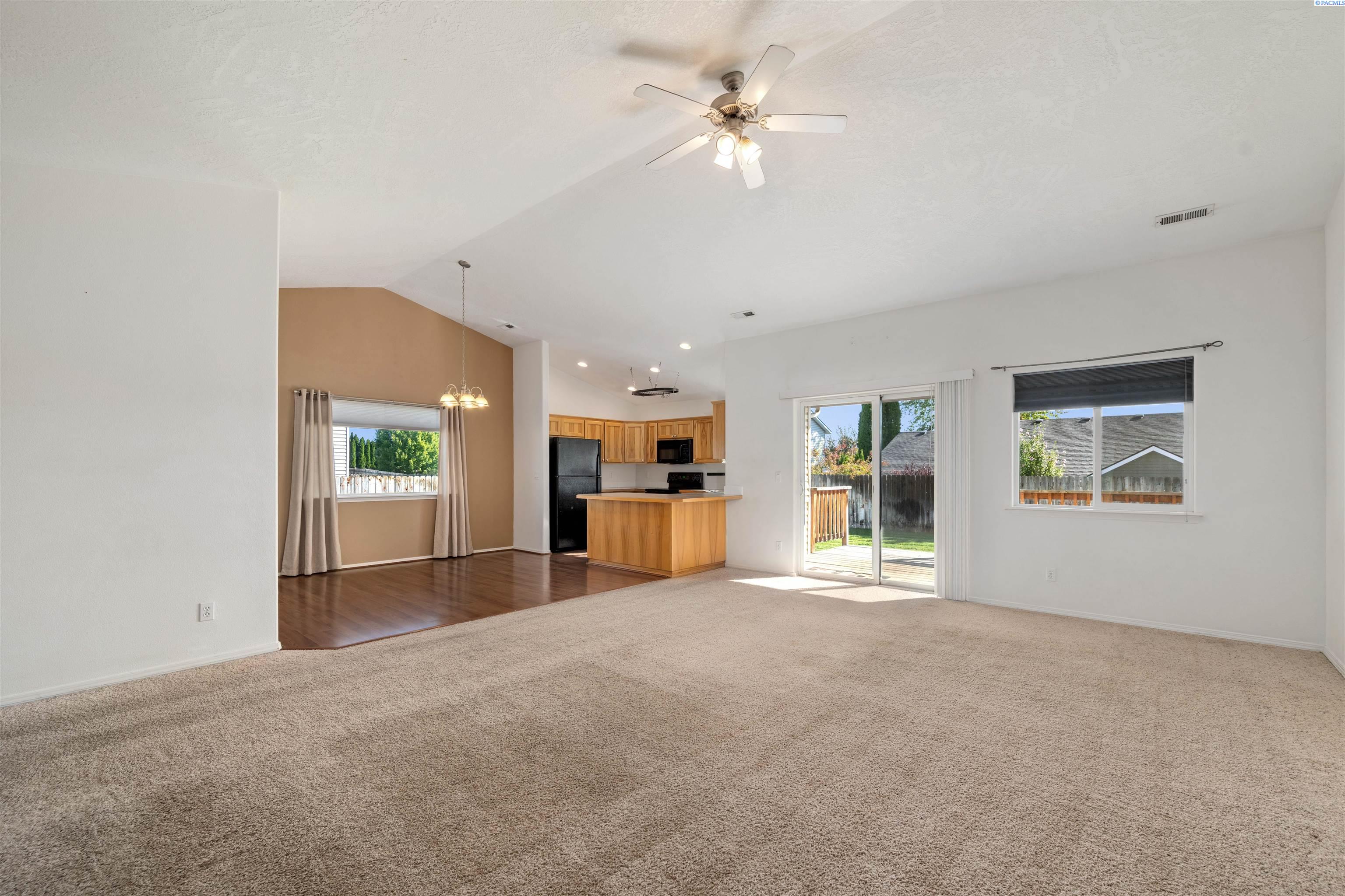 4011 Hayden Lane