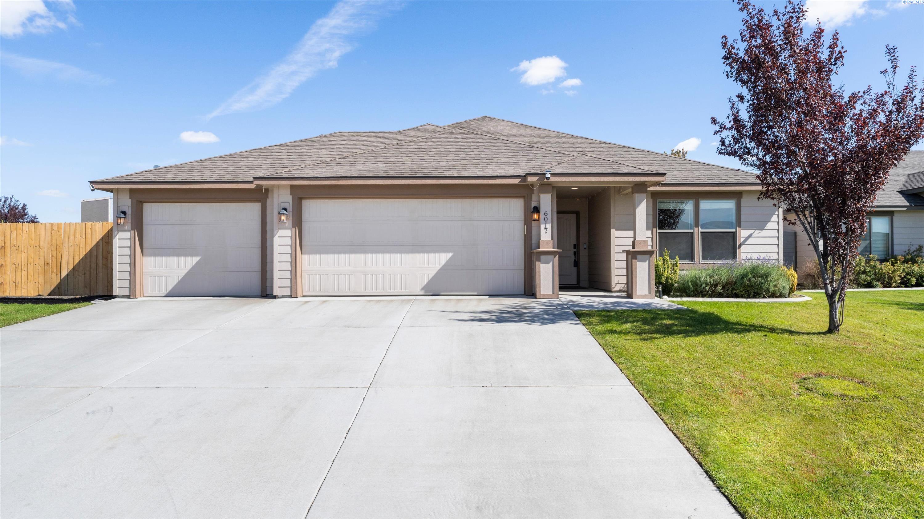 6017 Cotswold