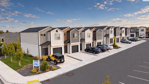 Photo of 5801 Road 92, Pasco, WA 99301 (MLS # 297209)