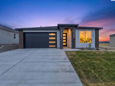 Photo of 2967 Meadowlark Ave, Richland, WA 99352 (MLS # 295017)
