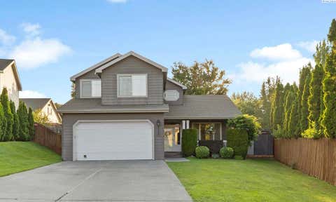 Photo of 1155 Viewmont Court, Richland, WA 99352 (MLS # 295178)