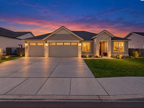 Photo of 383 Ventus St, Richland, WA 99352 (MLS # 297058)