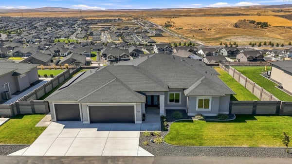 7220 W 22ND PL, KENNEWICK, WA 99338 - Image 6a904aab2d60bec851791c8e9956258d/2056386569