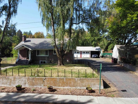 Photo of 525 SE Side ST, Pullman, WA 99163 (MLS # 296566)