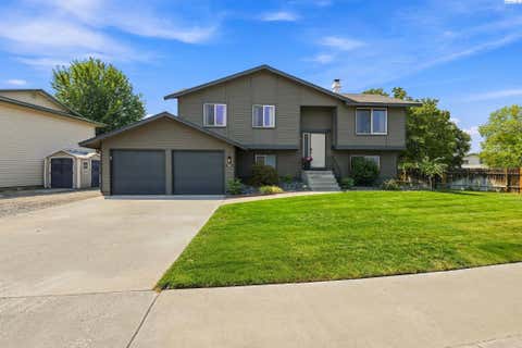 Photo of 7905 W Imnaha Ave, Kennewick, WA 99336 (MLS # 295578)