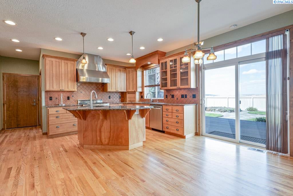 IDX 4 1720 NW Nicole Ct.