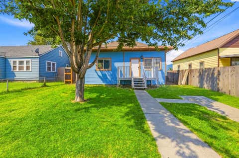 Photo of 111 N Garfield St, Kennewick, WA 99336 (MLS # 295252)