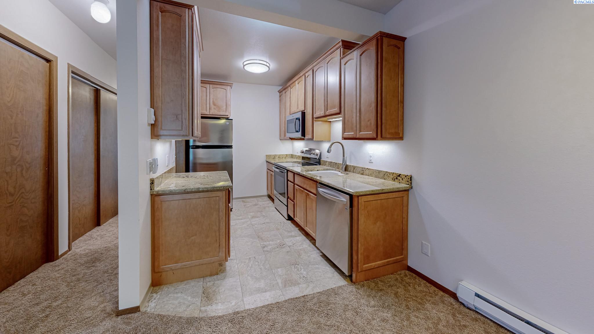 203 N Mill St. 304