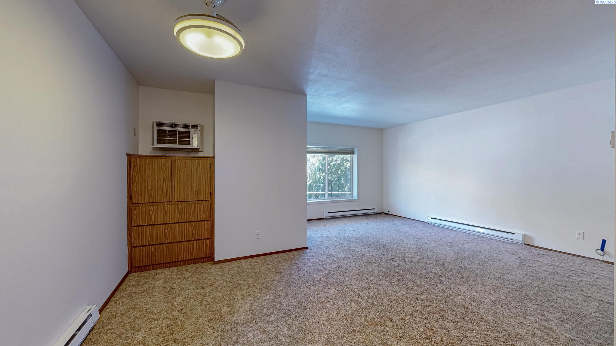 203 N Mill St. 304