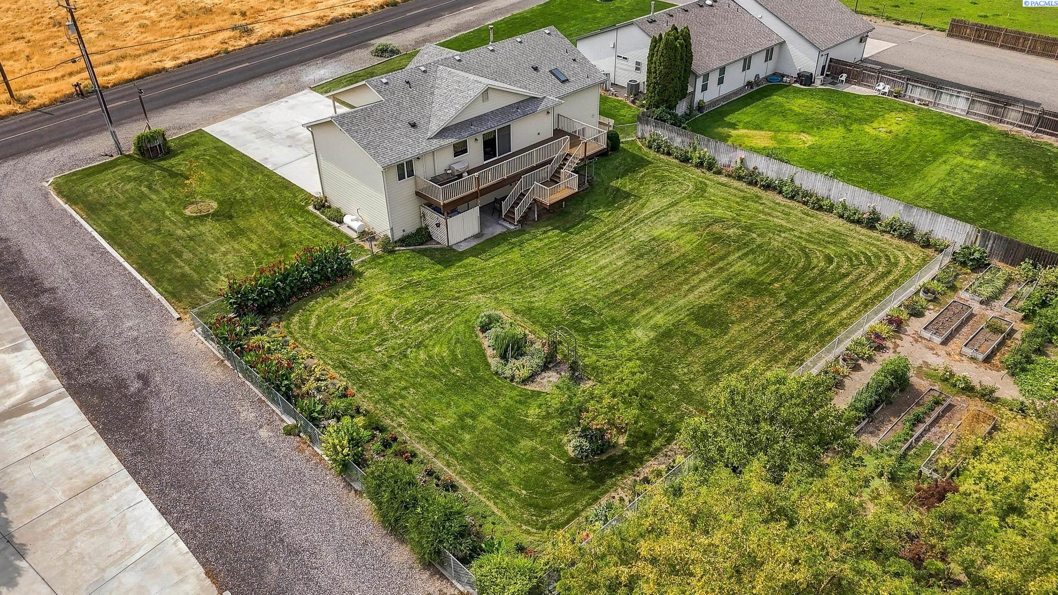 2573 Hanson Loop