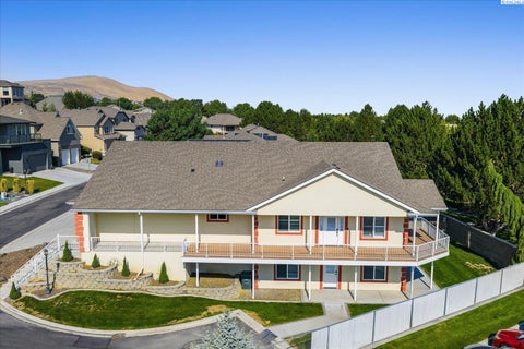 Photo of 352 Temple Meadow Ln, Richland, WA 99352 (MLS # 295963)