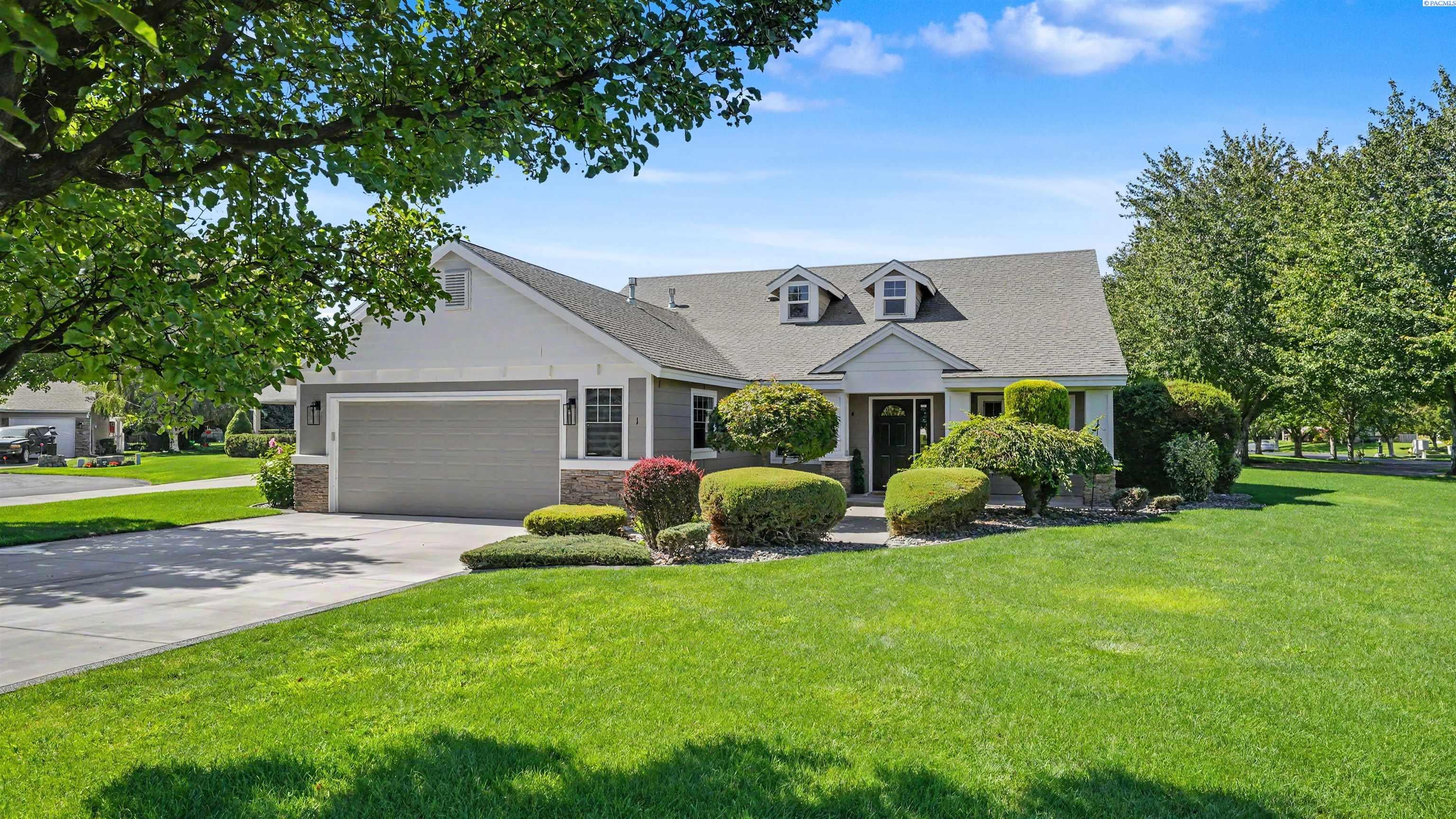 1 Dahlia Ct