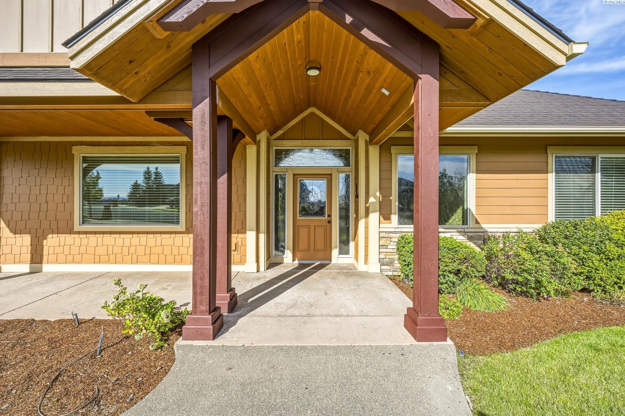 1875 SW Barclay Ridge Drive