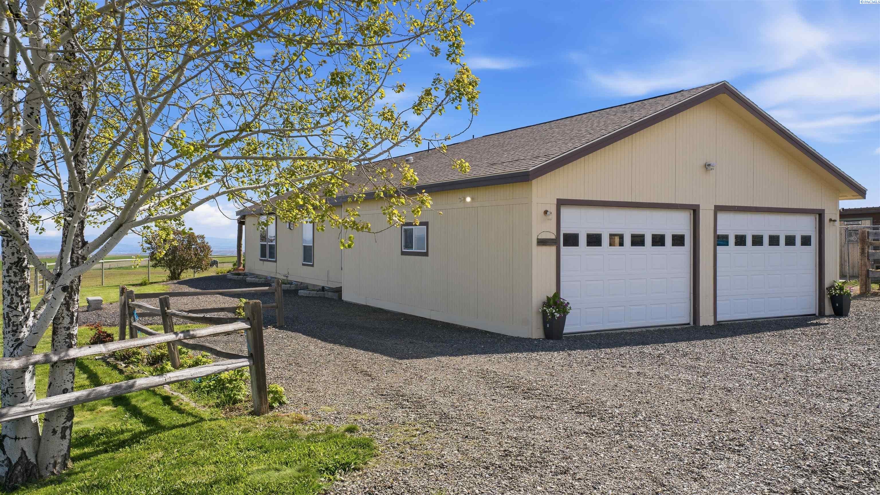 19397 Cloverland Rd