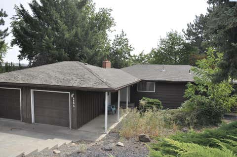 Photo of 425 NW North Street, Pullman, WA 99163 (MLS # 295948)