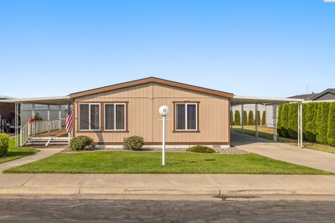 Photo of 312 S Columbia Center Blvd. #23 BLVD, Kennewick, WA 99336 (MLS # 290415)