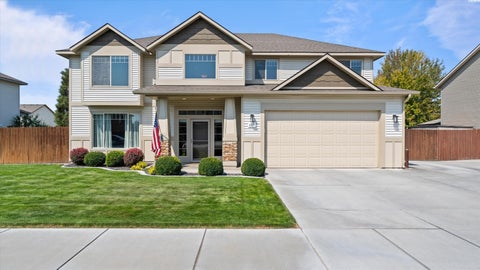 Photo of 4619 NW Commons Dr, Pasco, WA 99301 (MLS # 295863)