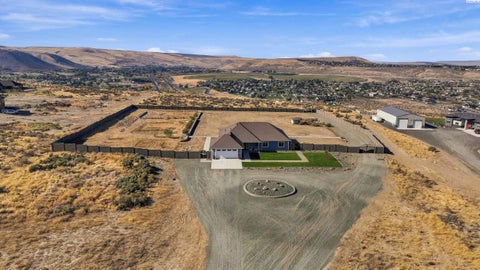 Photo of 108735 E 228 Pr SE PR, Kennewick, WA 99338 (MLS # 297260)